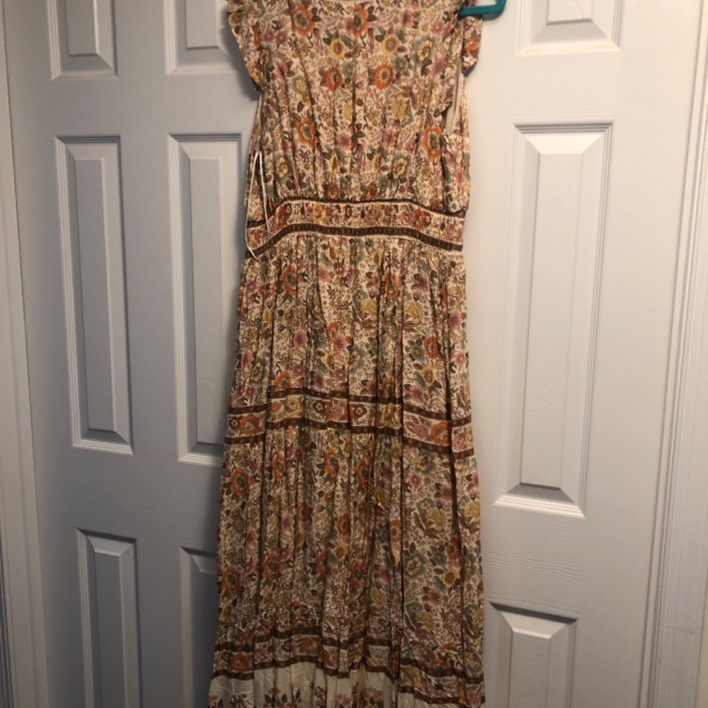 Floral Print Maxi Dress - Picture 2 of 6